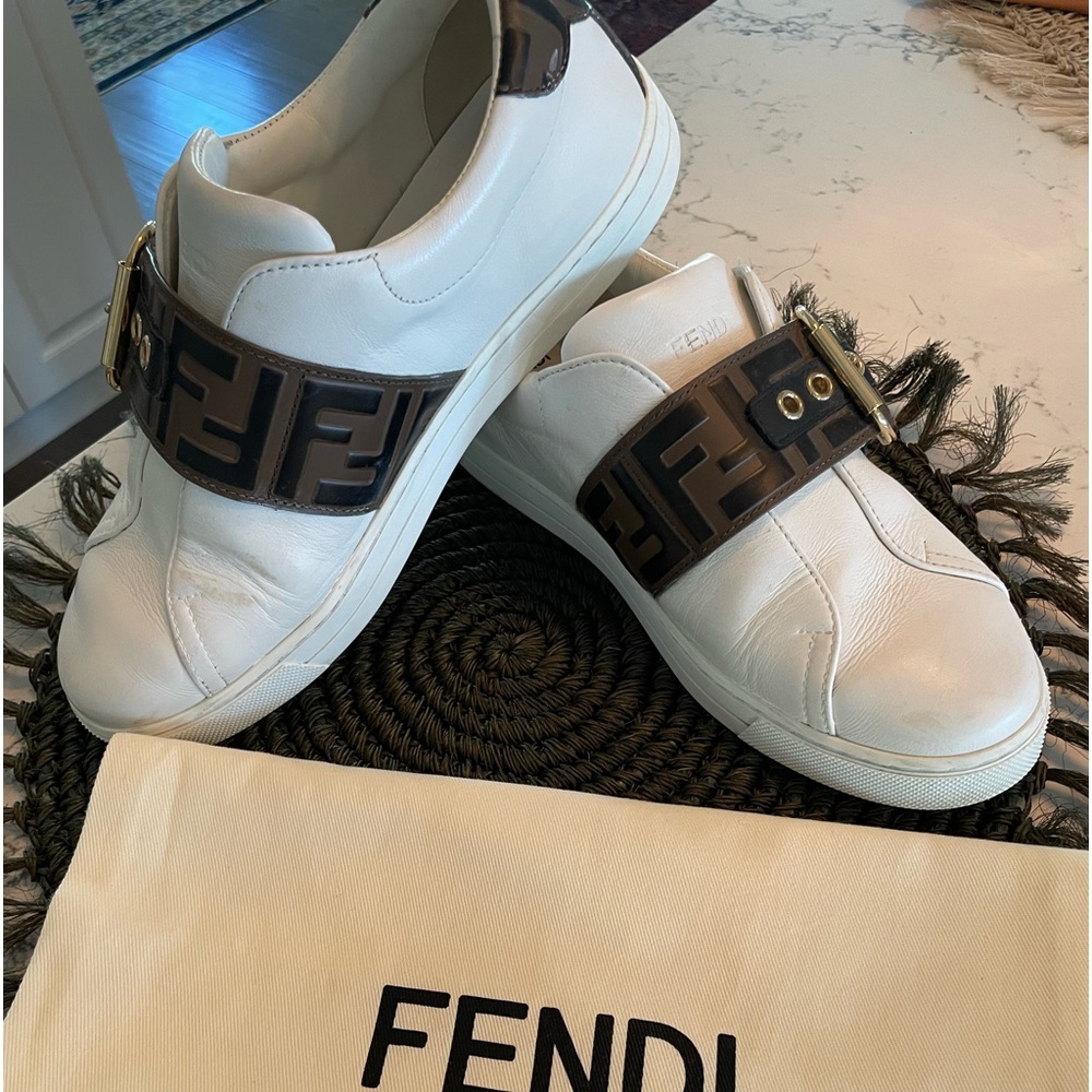 Fendi Band Sneakers gently used. Comfy!